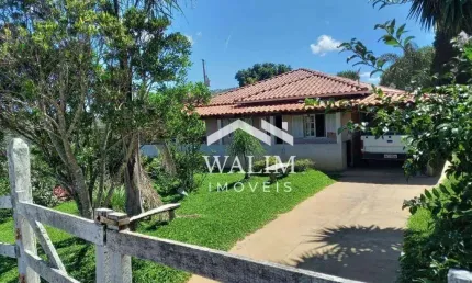 Fazenda de 30 Hectares à Venda em Passa Tempo, MG: Terra Fértil, Sede Aconchegante e Infraestrutura Completa por R$ 1.490.000!