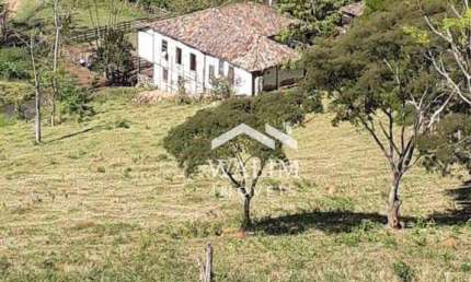 Fazenda Centenária em Lamim, MG: Charme, Potencial Produtivo e Retorno Garantido – 75 Hectares por R$1,98 Milhão!