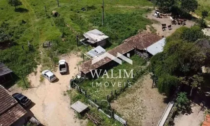 Oportunidade de Investimento Rural: Fazenda Completa em Itaguara, MG – 160 Hectares Próximos à BR-381