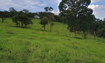 Terreno à venda, 540000 m² por R$ 1.300.000,00 - Zona Rural - Itaguara/MG