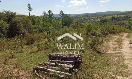 Oportunidade Única – Fazenda de 108 ha em Arcos/MG com Mina de Quartzo e Infraestrutura Completa
