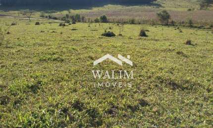 ?? Fazenda de 148 Alqueires em Passos, MG – Riqueza em Água e Estrutura Completa! ??