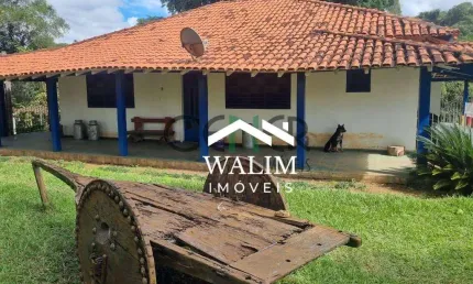 FAZENDA À VENDA 108 HECTARES EM OLIVEIRA, MG, MARGENS COM RIO!!