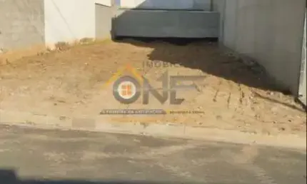 Terreno à venda no Jardim Residencial Nova Veneza, Indaiatuba  por R$ 290.000