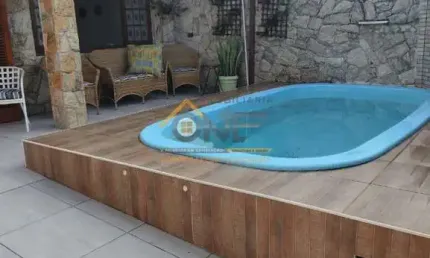 Casa com 4 quartos à venda no Jardim Icaraíba, Peruíbe  por R$ 650.000