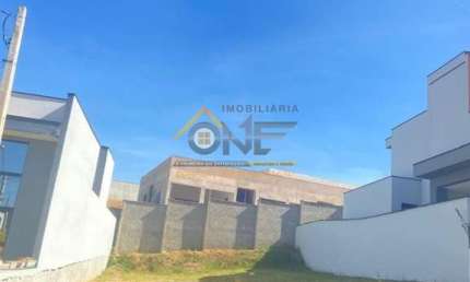 Terreno à venda no Colinas de Indaiatuba, Indaiatuba  por R$ 395.000