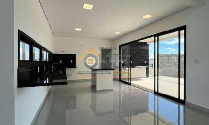 GRANDE OPORTUNIDADE - CASA PARA VENDA NO CONDOMÍNIO RESERVA PETRUS