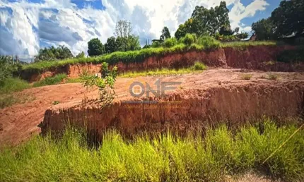 Terreno à venda no Jardim Maracanã, Atibaia  por R$ 150.000