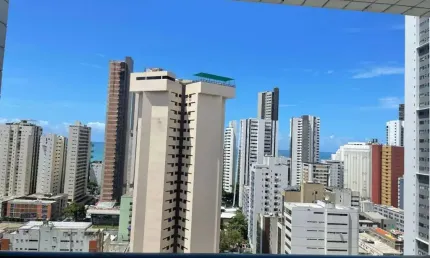 Venda apartamento 03 quartos em Boa Viagem, 02 vagas, com lazer.