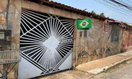 Casa com 3 quarto(s) no bairro Tijucal em Cuiabá - MT