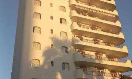 Apartamento com 4 quarto(s) no bairro Quilombo em Cuiabá - MT