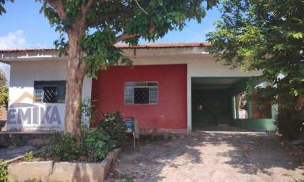Casa com 3 quarto(s) no bairro Senhor dos Passos em Cuiabá - MT