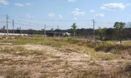 Terreno em condomínio fechado à venda no Jardim Imperial, Cuiabá 