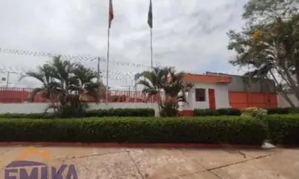 Comercial/industrial no bairro são jose  /  coxipo - atras feira de goianai em cuiabá - mt