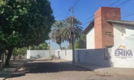 Casa com 5 quarto(s) no bairro Jardim California em Cuiabá - MT