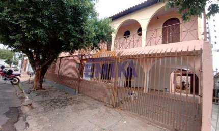 Casa com 3 quarto(s) no bairro Morada do Ouro em Cuiabá - MT
