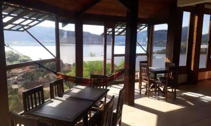 Casa à venda, 280 m² por R$ 2.750.000,00 - Piratininga - Niterói/RJ