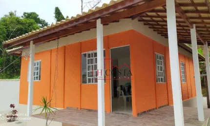 Casa com 3 dormitórios sendo 1 suíte  à venda, 150 m² por R$ 600.000 - Flamengo - Maricá/RJ