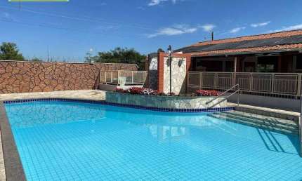 Casa com 4 dormitórios à venda, 160 m² por R$ 198.000,00 - Mansões das Águas Quentes - Caldas Novas/GO