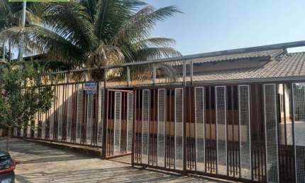 Casa com 3 dormitórios à venda, 160 m² por R$ 400.000,00 - Bandeirantes - Caldas Novas/GO