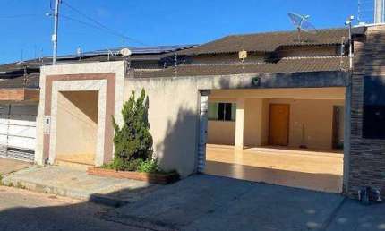 Casa com piscina 3 quartos à venda, 140 m² por R$ 550.000 - Bairro Turista 2 - Caldas Novas/GO