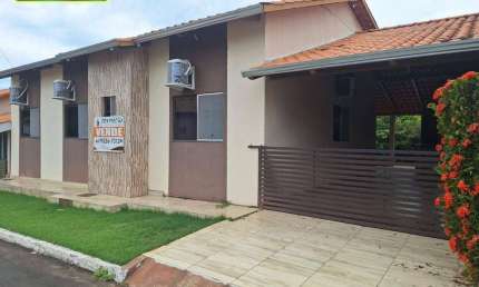Casa com 4 dormitórios à venda por R$ 650.000,00 - Residencial Village - Caldas Novas/GO