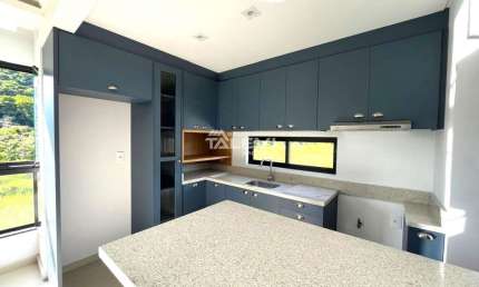 Apartamento com 2 quartos para alugar no Centro, Pomerode , 75 m2 por R$ 2.700