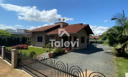 Casa com 4 quartos à venda no divinéia, rio dos cedros , 198 m2 por r$ 750.000