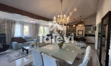 Casa com 2 quartos à venda no Centro, Pomerode , 188 m2 por R$ 1.250.000