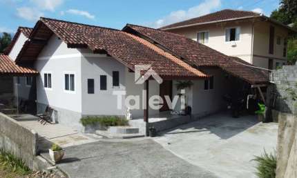 Casa com 3 quartos à venda no Testo Rega, Pomerode , 155 m2 por R$ 710.000