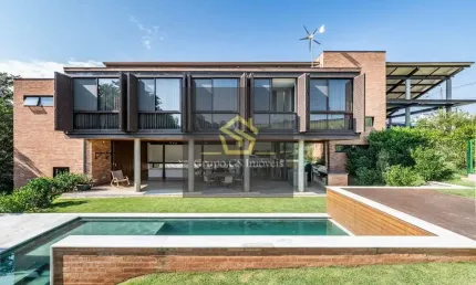Casa com 5 dormitórios à venda, 504 m² por R$ 3.750.000,00 - Condomínio Villa Lombarda - Valinhos/S