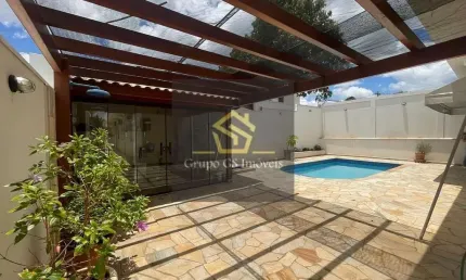 Casa com 3 dormitórios à venda, 233 m² por R$ 1.800.000,00 - Condomínio Zurich Dorf - Valinhos/SP