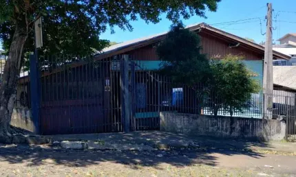 Casa com 3 quartos à venda na Rua Florianópolis, 608, Municípios, Caçador por R$ 445.000
