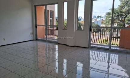 Apartamento com 3 quartos para alugar na Coronel Aristiliano Ramos, 583, Kurtz, Caçador por R$ 3.005