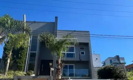Casa com 3 quartos para alugar na Luiza DAmbroz Faoro, 29, Paraíso, Caçador por R$ 6.000