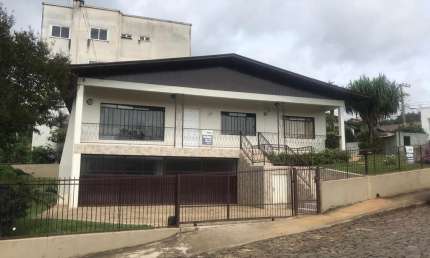 Casa com 4 quartos para alugar na São Bento do Sul, 184, Municípios, Caçador por R$ 3.700