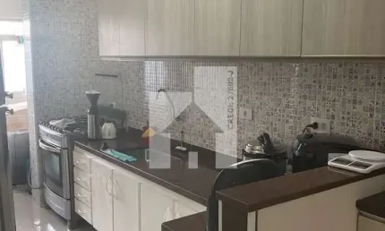 Apartamento à venda, 3 Dormitórios, 2 banheiros, 2 Vagas Cobertas - Edifício Vitória Régia - Anhang
