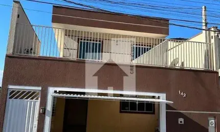 Excelente sobrado à venda, 3 dormitórios (1 suíte, com ar condicionado e varanda) - jardim marambai
