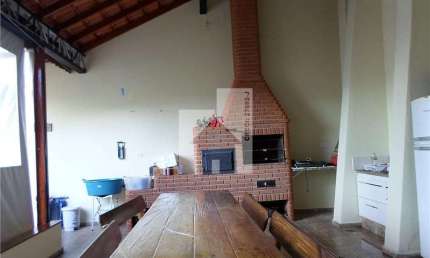 Casa com 3 dormitórios (1 suíte) à venda, 205 m² de constução, 4 vagas - Horto Santo Antonio - Jund