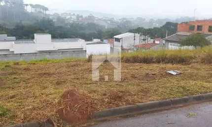 Terreno à venda no Villaggio Fosuzzi, Itatiba 