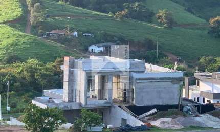 Casa INACABADA à venda no Condominio Santa Mônica - Jd Primavera, Itupeva, SP