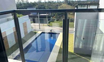 Casa com 4 dormitórios (2 suítes) à Venda, 282m² - Condomínio Terras de Jundiaí - Vale Azul, Jundia