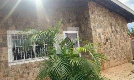 Casa com 4 dormitórios (1 suíte) à Venda, 184m² - Jardim Vera Cruz, Jundiaí, SP