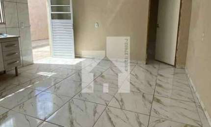 Casa à venda,c/ 1 quarto ,cozinha , banheiro e garagem,  Jardim Aurélia, Jundiaí, SP