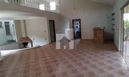 Casa para venda ou locação, 4 dorm (1 suíte), piscina, 638m² construídos - Condominio Jardim Europa