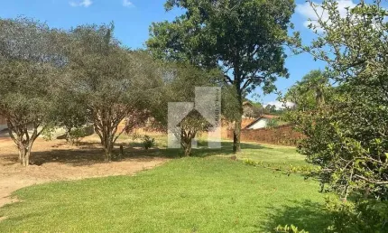 Casa à venda em terreno de 1863m² com duas casas térrea, bairro do poste/jardim tulipas , jundiaí,