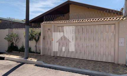 Excelente Casa Térrea à venda com 3 Dormitórios sendo 1 Suíte, Jardim Danúbio, Jundiaí, SP