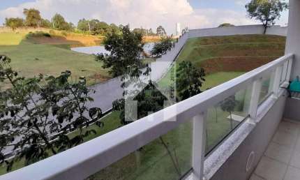 Apresentamos este encantador apartamento de 3 dormitórios , Residencial Panorama, localizado no bai