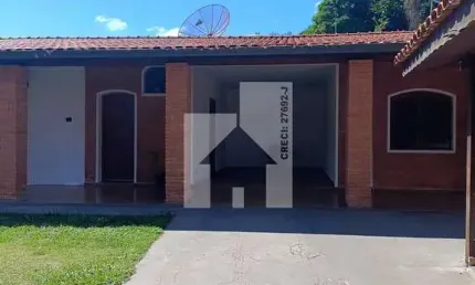 Casa Térrea com 3 dormitórios (1 suite) e edícula à VENDA ou LOCAÇÃO,  com 420m² de área construída