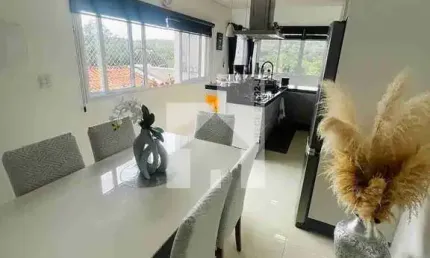 Sobrado 3 andares à Venda, 3 Dormitórios sendo 1 Suíte, Espaço Gourmet, Jardim Vera Regina, Campo L